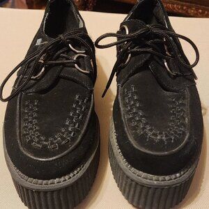 T.U.K. Black Suede Creepers – Double D-Ring – Size US M5 / UK4 / EU38